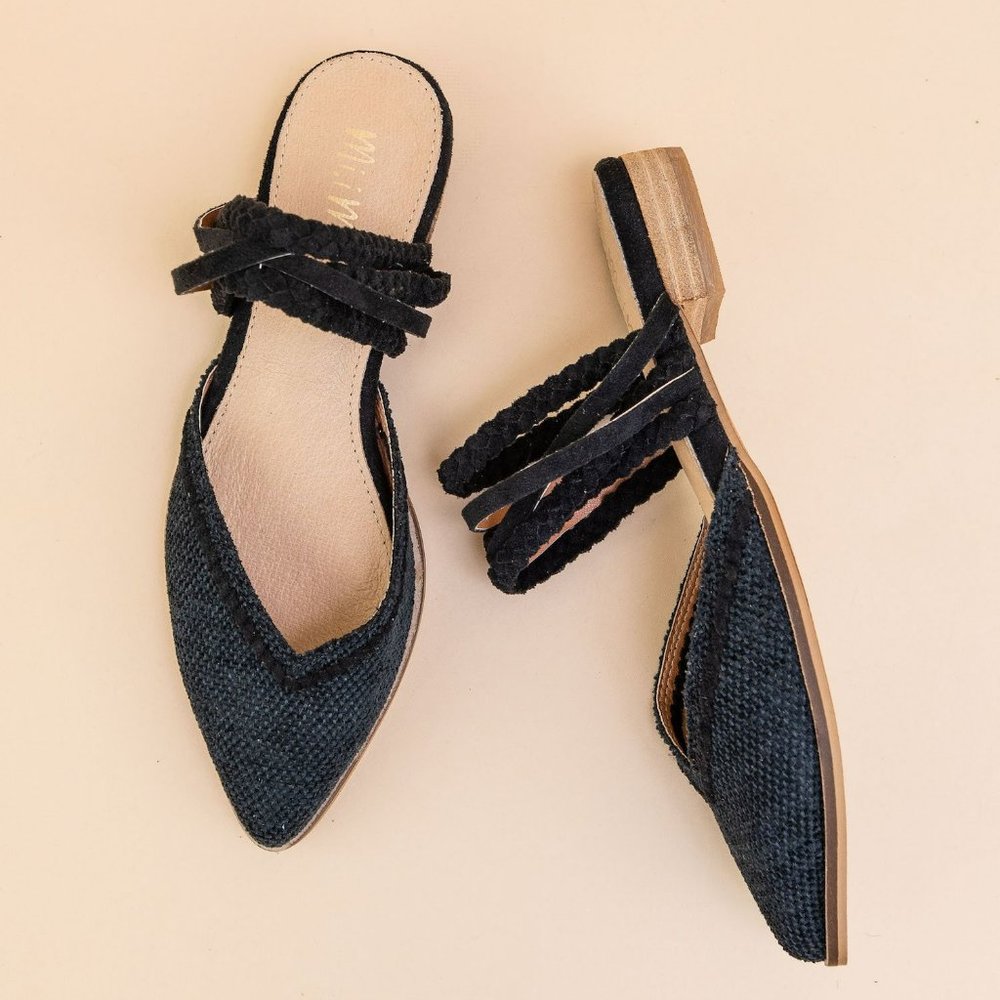 New Mi.iM Black Hand Braided Pointed Toe Slides Mules 6 USA